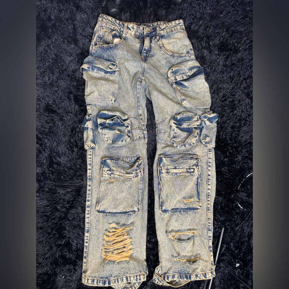 Fashion Nova Distressed Blue Jeans